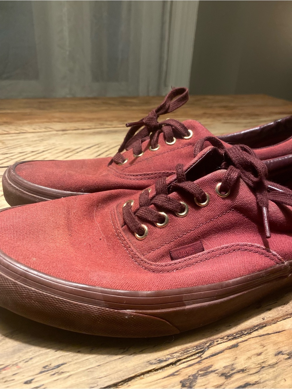 Men's Vans Canvas authentic - size 11